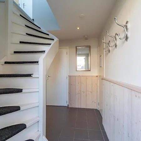 Elegant Beachside Holiday home Callantsoog