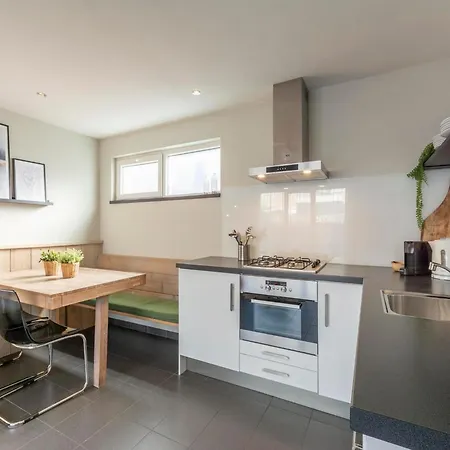 Holiday home Elegant Beachside Callantsoog